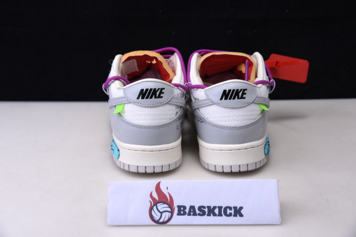nike dunk low ofw lot 45 dm1602-101