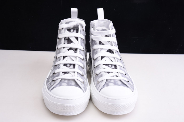 dr b23 homme kaws h903p165