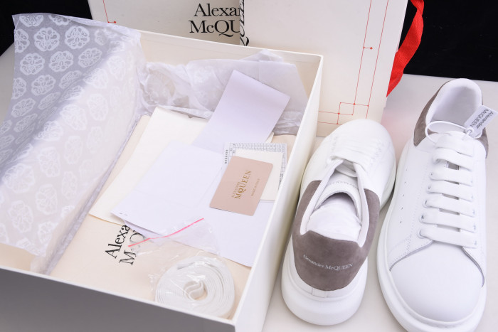 alex mcqu sole sneakers h903p097