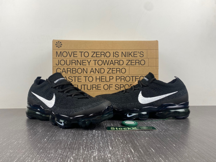 nike air vapormax 2023 flyknit black white dv6840-002