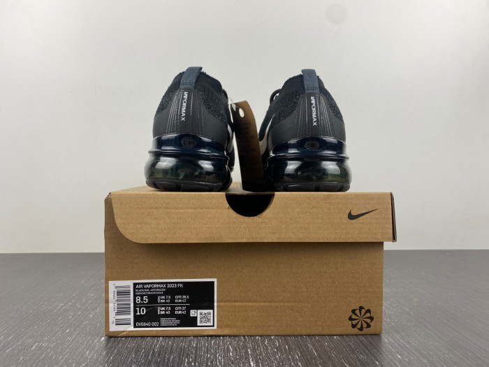 nike air vapormax 2023 flyknit black white dv6840-002