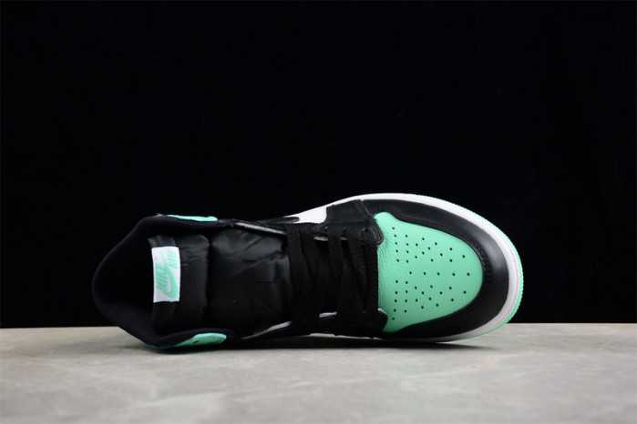 air jordan 1 "green glow" dz5485-130
