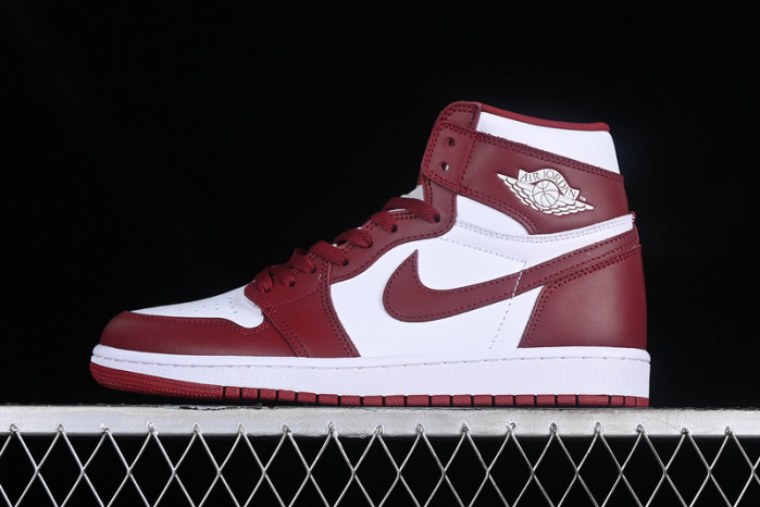 air jordan 1 high og team red dz5485-160