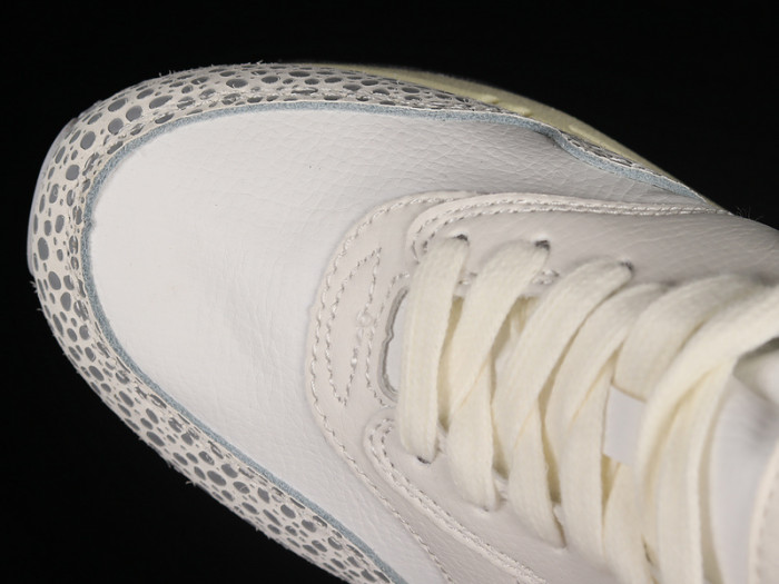 nike air max 1 safari summit white fb5059-100