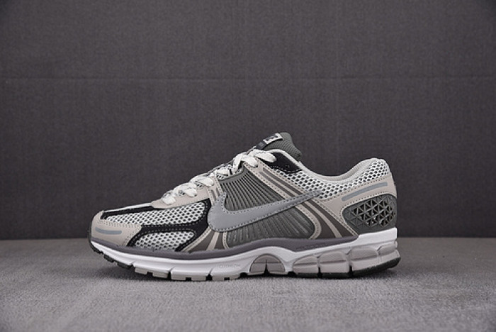 nike zoom vomero 5 "iron ore" fd0791-012