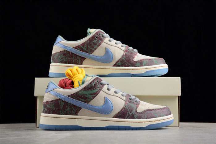 crenshaw skate club x nike sb dunk low fn4193-100