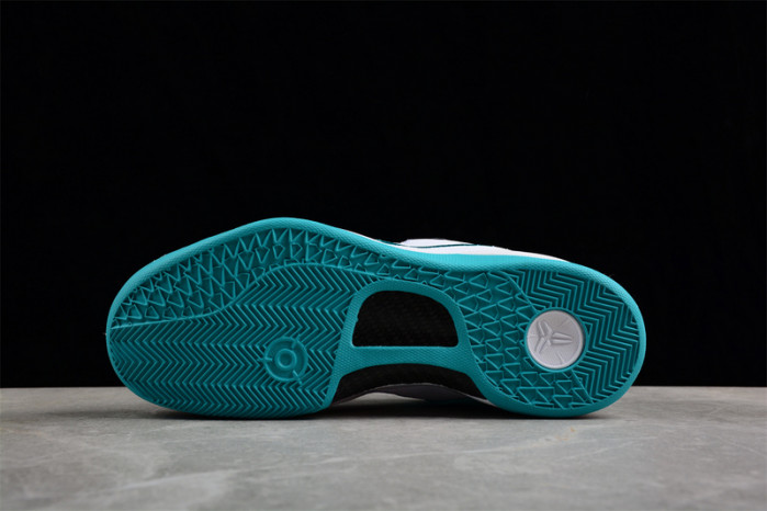 nike kobe 8 protro radiant emerald fq3549-101