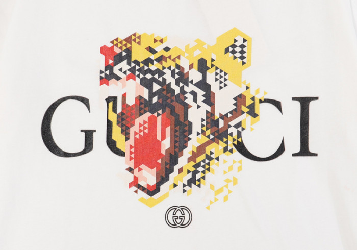 guc t-shirt