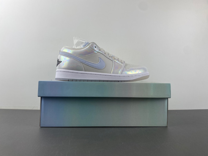 AIR JORDAN 1 LOW SE CNY HF3144-100