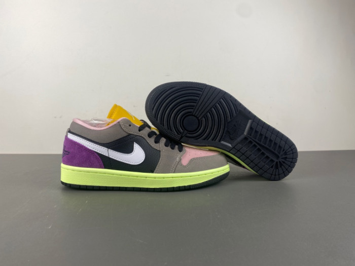 Air Jordan 1 Low Toyko Bio Hack HQ2010-005