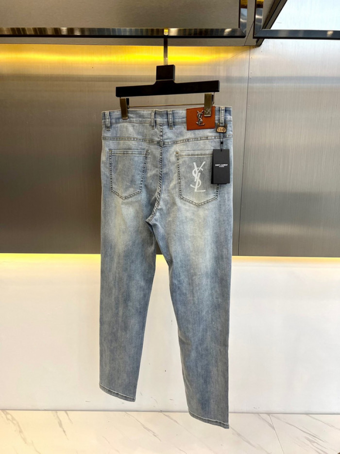 baskick jeans