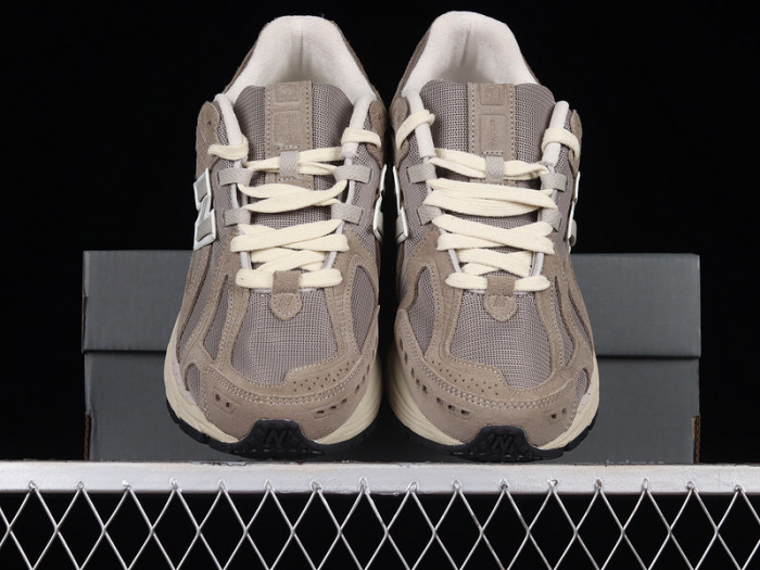 new balance 1906r beige cream m1906rl