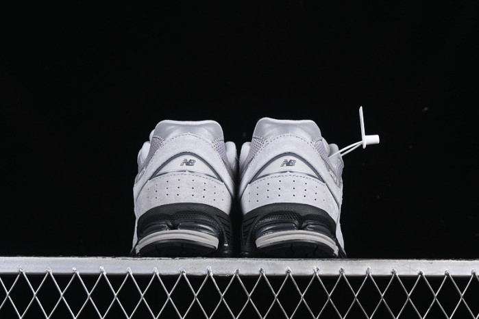 NEW BALANCE 2002R GREY BLACK JD SPORTS M2002RC1