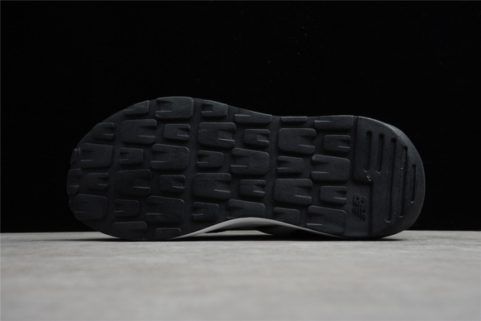 new balance 57/40 team black - m5740cb