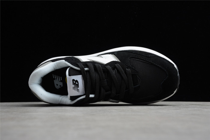 new balance 57/40 team black - m5740cb