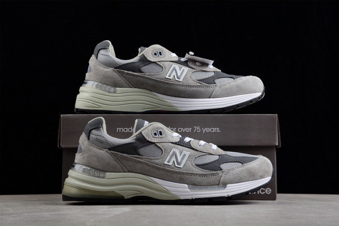 new balance 990 grey - m992gr