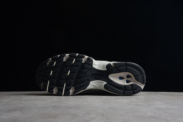 new balance 2002r protection mr530aa