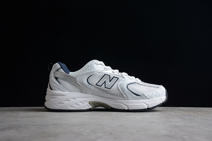 new balance 2002r protection mr530sg