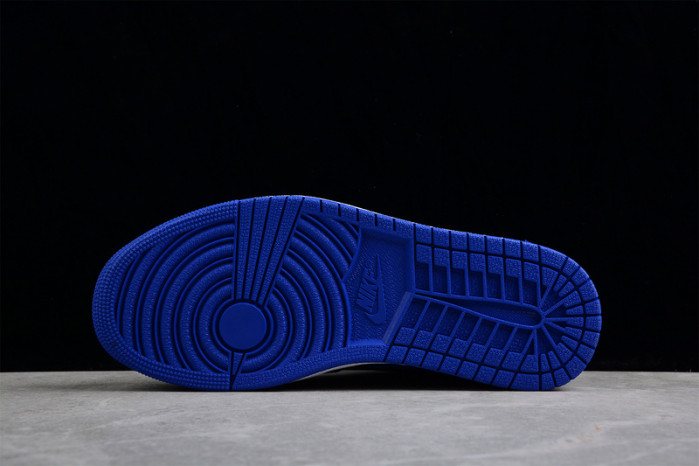 air jordan 1 high og “patent royal” 555088-400