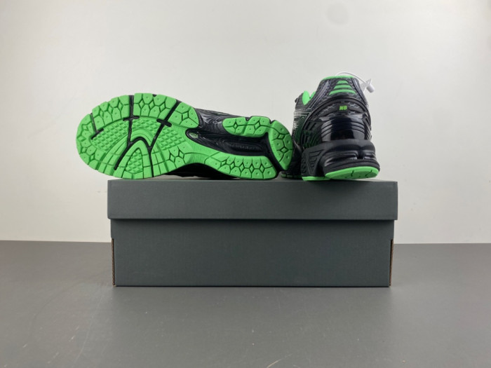 New Balance 1906R Dark Silver Metallic Lab Green U1906RCT