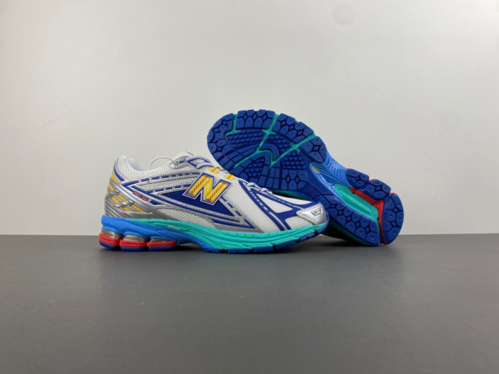 NEW BALANCE 1906R DTLR MOON SIGN U1906RMS