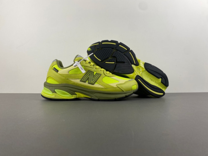 NEW BALANCE 2010 U2010GRLC